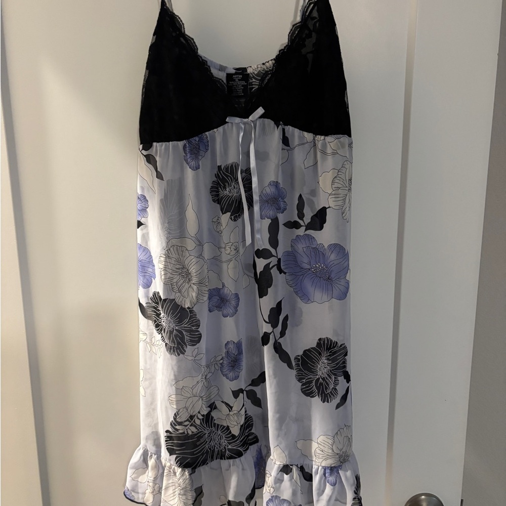 Apt. 9 Floral Chemise with Lace - Black and Blue